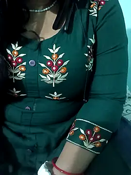 Snapshot of Anjali-bhabhi chatting on November 2025 10:25:02 AM Anjali-bhabhi online show from November 2025 10:25:02 AM