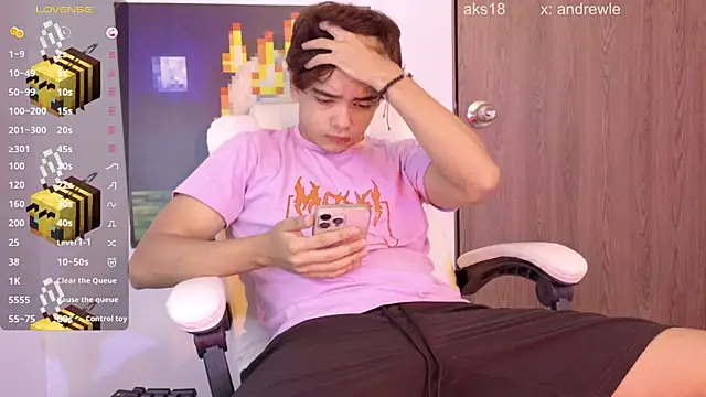 Snapshot of an_drew18 chatting on June 2026 01:47:01 PM an drew18 online show from June 2026 01:47:01 PM
