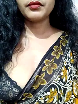 Snapshot of spicysuhana chatting on September 2025 06:13:01 AM spicysuhana online show from September 2025 06:13:01 AM