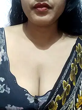 Snapshot of spicysuhana chatting on October 2025 04:37:01 PM spicysuhana online show from October 2025 04:37:01 PM