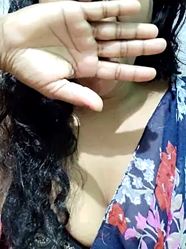 Snapshot of spicysuhana chatting on October 2025 11:27:02 PM spicysuhana online show from October 2025 11:27:02 PM