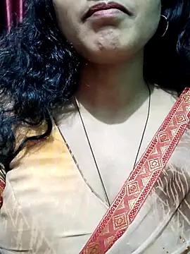 Snapshot of spicysuhana chatting on October 2025 12:22:01 AM spicysuhana online show from October 2025 12:22:01 AM