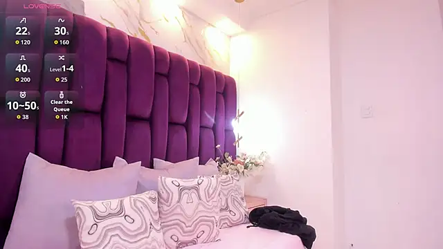 Snapshot of cloe_spencerr chatting on September 2025 05:13:01 PM cloe spencerr online show from September 2025 05:13:01 PM