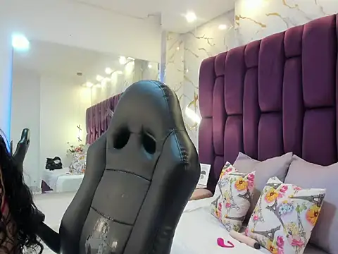 Snapshot of cloe_spencerr chatting on September 2025 05:07:02 PM cloe spencerr online show from September 2025 05:07:02 PM