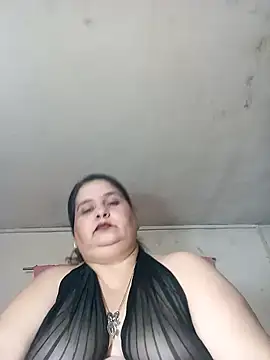 Ayma1983 online show from October 2025 08:44:01 AM