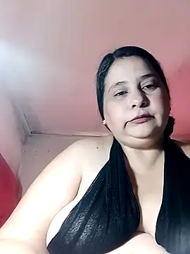 Ayma1983 online show from November 2025 11:42:01 AM