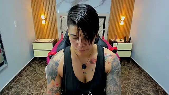 KAROLLJONES1 online show from March 2026 12:10:01 PM