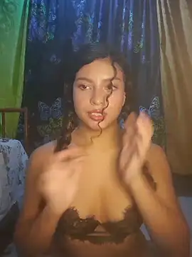 Snapshot of Lulupeach69 chatting on September 2025 12:03:02 AM Lulupeach69 online show from September 2025 12:03:02 AM
