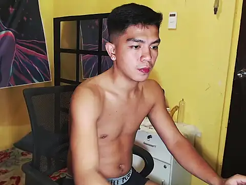 Hunky paul online show from December 2025 08:24:02 PM