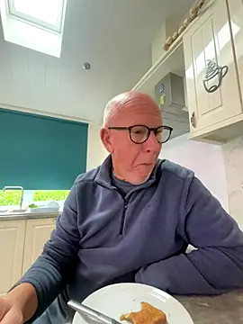 philefc online show from November 2025 11:42:02 AM