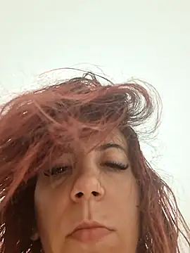 Snapshot of Anayssa_ chatting on October 2025 08:00:02 PM Anayssa online show from October 2025 08:00:02 PM