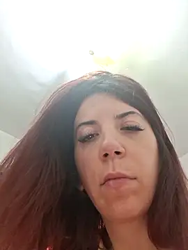 Snapshot of Anayssa_ chatting on February 2026 07:21:02 PM Anayssa online show from February 2026 07:21:02 PM