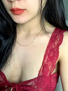 Snapshot of ___Lily___ chatting on September 2025 04:18:02 PM    Lily    online show from September 2025 04:18:02 PM