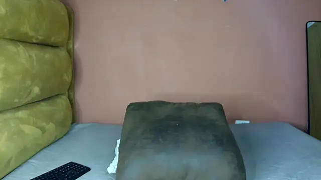 Snapshot of SexxyAddiict chatting on January 2026 02:32:01 PM SexxyAddiict online show from January 2026 02:32:01 PM