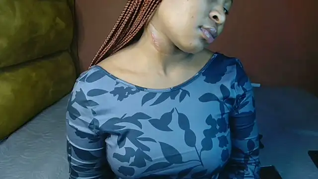 Snapshot of SexxyAddiict chatting on February 2026 05:11:01 PM SexxyAddiict online show from February 2026 05:11:01 PM