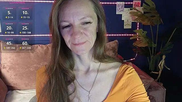 Jesica mooon online show from February 2026 01:45:01 AM