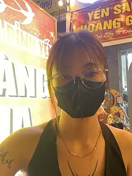   BabyShowPublic   online show from February 2026 12:11:01 PM