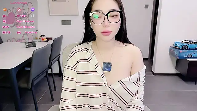 Scarlett-bb online show from November 2025 11:05:01 PM