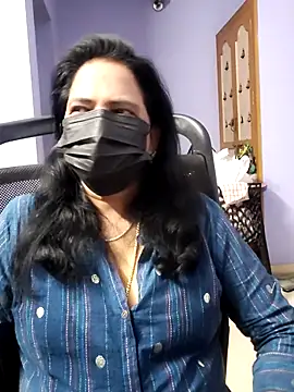 mallu-lover online show from September 2025 04:07:01 PM