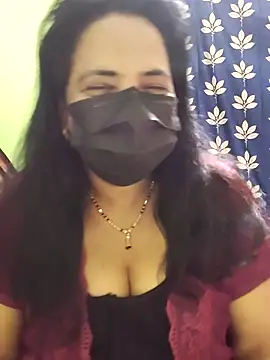 mallu-lover online show from October 2025 05:22:01 PM