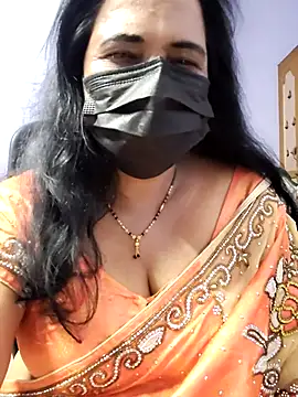 mallu-lover online show from October 2025 07:18:01 AM