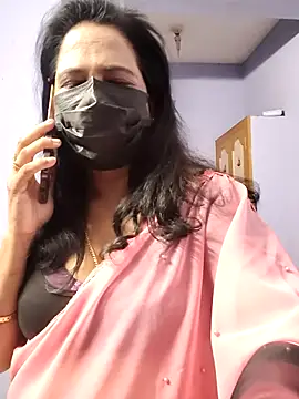 mallu-lover online show from November 2025 02:27:01 PM