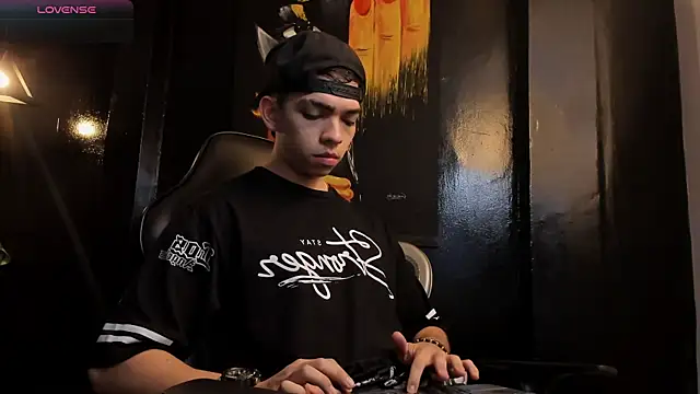 Eryonbradley online show from November 2025 11:20:01 AM