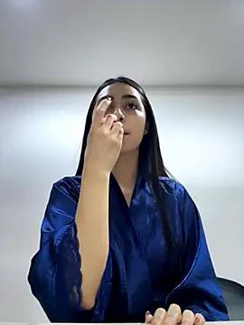 Snapshot of EmelyParker chatting on September 2025 10:55:02 PM EmelyParker online show from September 2025 10:55:02 PM