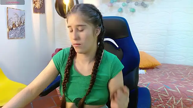 karlarousex online show from November 2025 03:16:02 AM