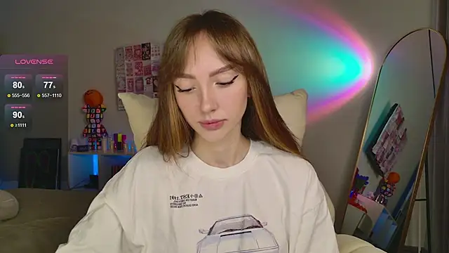 Lunainnk online show from November 2025 12:54:01 AM