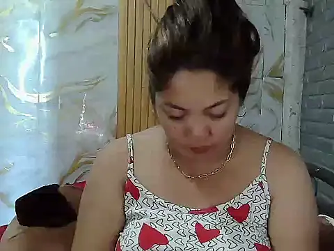 Snapshot of dimple_anne1 chatting on April 2026 07:13:02 AM dimple anne1 online show from April 2026 07:13:02 AM