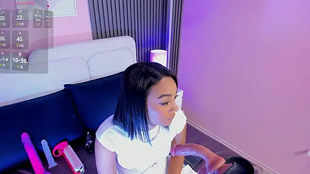 Clawdeen  wolf online show from February 2026 09:11:02 PM