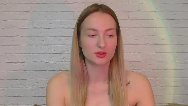 Snapshot of Alice_Sweet_01 chatting on November 2025 05:35:02 PM Alice Sweet 01 online show from November 2025 05:35:02 PM