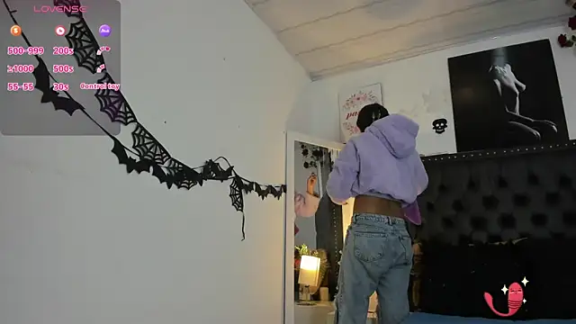 Snapshot of ScarlettVell chatting on October 2025 07:23:01 PM ScarlettVell online show from October 2025 07:23:01 PM