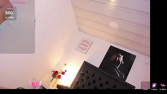 Snapshot of ScarlettVell chatting on November 2025 08:44:01 AM ScarlettVell online show from November 2025 08:44:01 AM