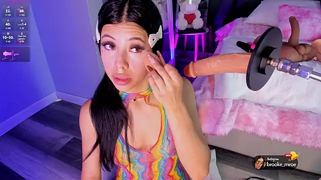 Snapshot of Brooke_monroe chatting on November 2025 05:37:02 PM Brooke monroe online show from November 2025 05:37:02 PM