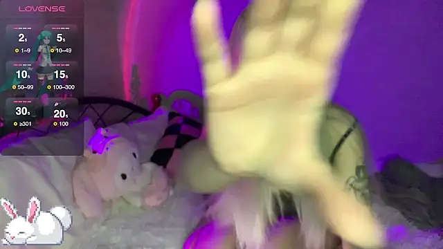 Snapshot of Elaincutee chatting on September 2025 07:17:02 PM Elaincutee online show from September 2025 07:17:02 PM