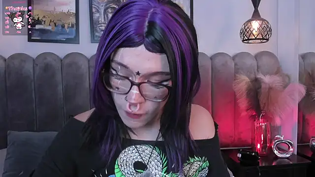 Snapshot of Dark_nina_ chatting on November 2025 03:27:01 AM Dark nina online show from November 2025 03:27:01 AM