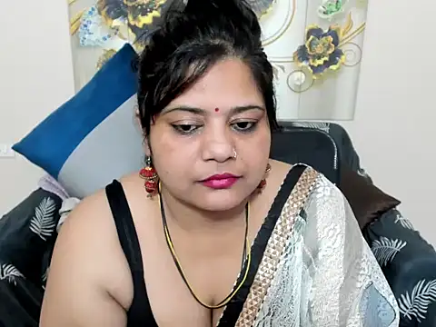 Snapshot of misssoniya3 chatting on June 2026 04:17:01 AM misssoniya3 online show from June 2026 04:17:01 AM