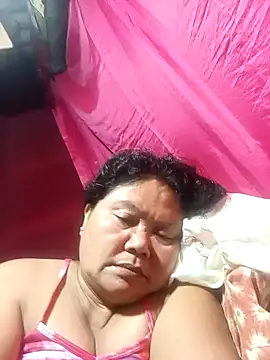 Snapshot of Mari_fvcks chatting on October 2025 06:13:02 PM Mari fvcks online show from October 2025 06:13:02 PM