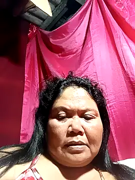 Snapshot of Mari_fvcks chatting on November 2025 01:40:02 AM Mari fvcks online show from November 2025 01:40:02 AM