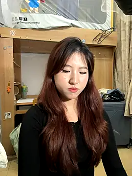 ououlovelove online show from November 2025 01:56:02 PM