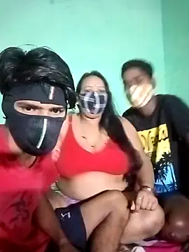 LoveOnStream online show from October 2025 12:08:02 AM