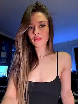 Snapshot of _shadylady_ chatting on December 2025 09:32:02 PM shadylady online show from December 2025 09:32:02 PM