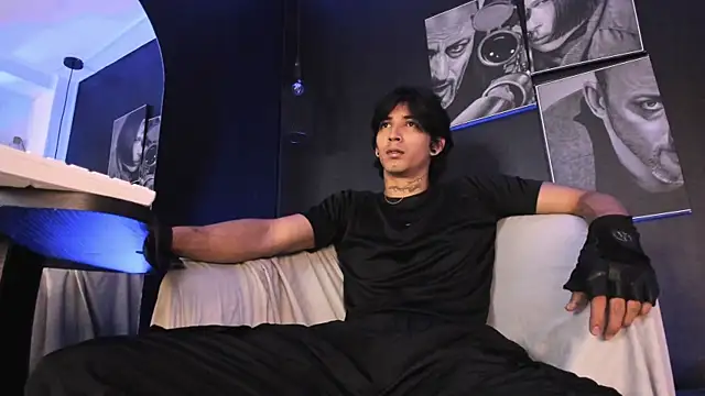 jett savage online show from September 2025 01:45:01 PM