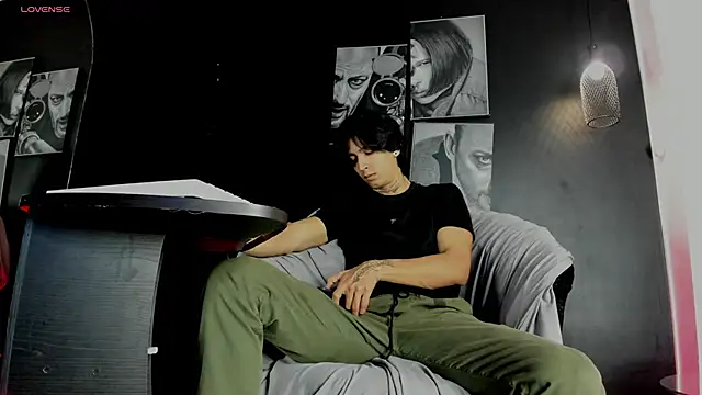 jett savage online show from November 2025 02:16:02 PM