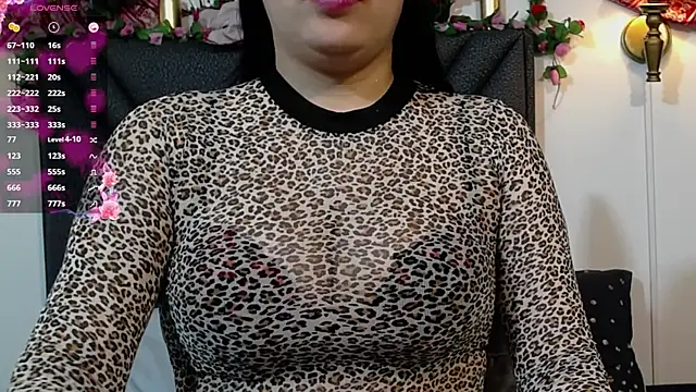 IndraKaur  online show from September 2025 12:53:01 PM