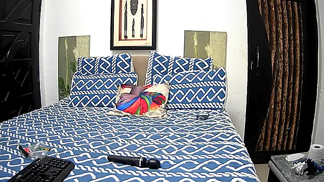 CandyNaynay online show from October 2025 06:50:01 PM