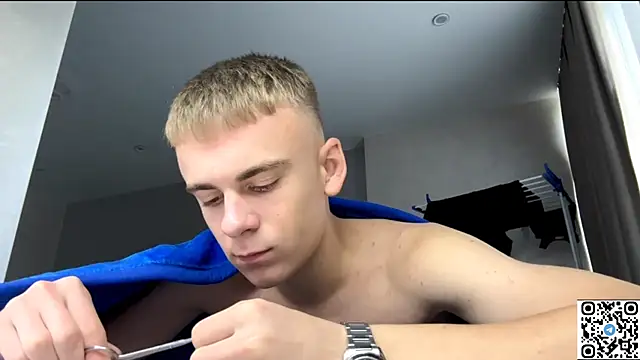 Snapshot of echowraith chatting on September 2025 11:11:01 AM echowraith online show from September 2025 11:11:01 AM