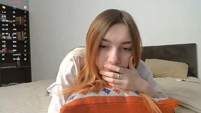 RedheadMisty online show from October 2025 10:04:01 AM